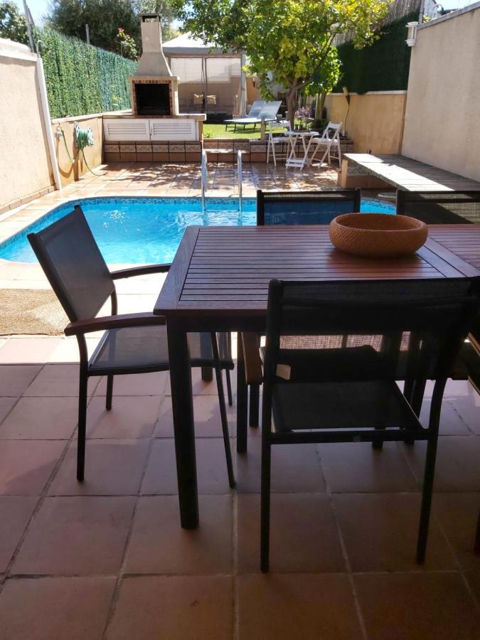 Another Day In Paradise Calafell Buitenkant foto